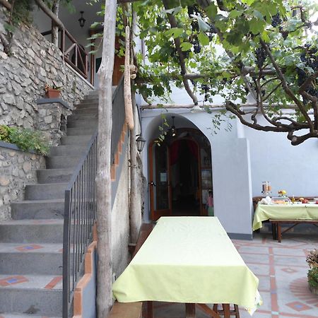 Le Ghiande Bed & Breakfast Positano Exterior photo