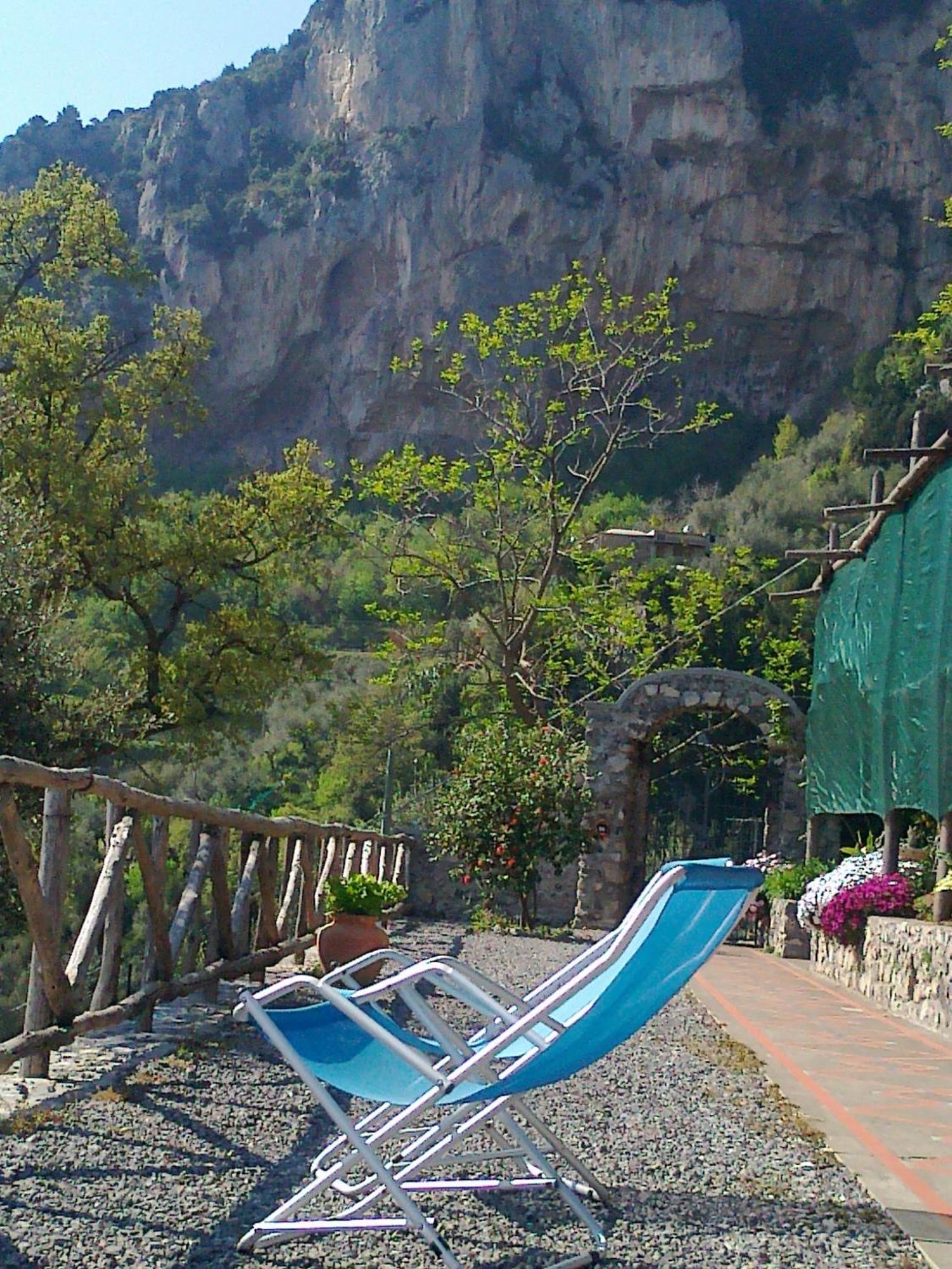 Le Ghiande Bed & Breakfast Positano Exterior photo